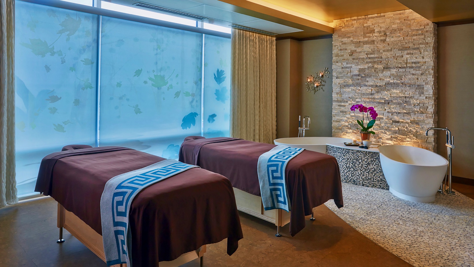 Arista Spa & Salon, Hotel Arista, Illinois | Spas of America